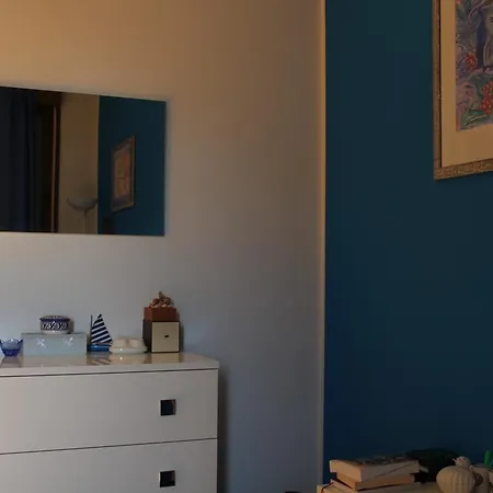 Savona Flat Milan